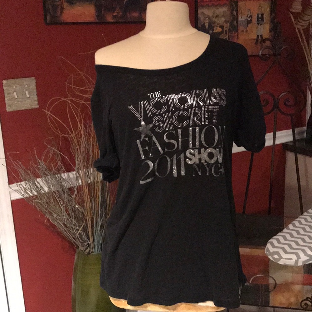 Victoria secret slouch shirt